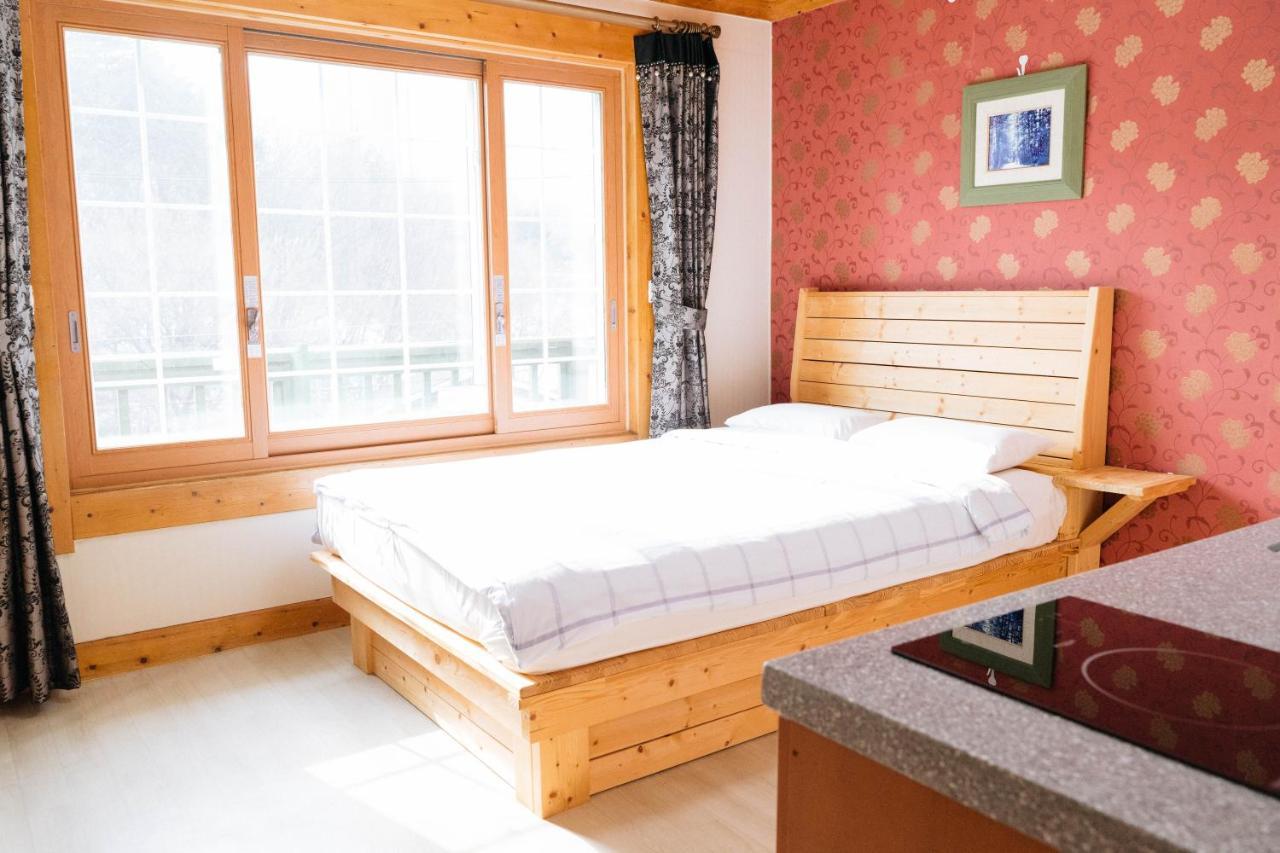 White Cabin Pyeongchang Extérieur photo
