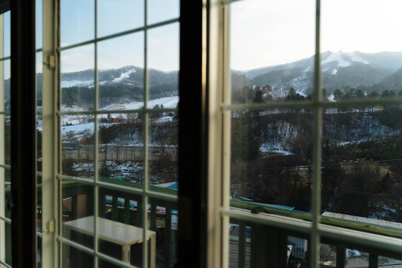White Cabin Pyeongchang Extérieur photo